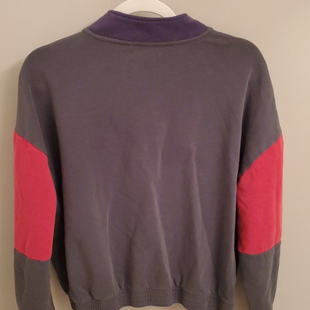 Sweatshirt - Picture 3 of 5